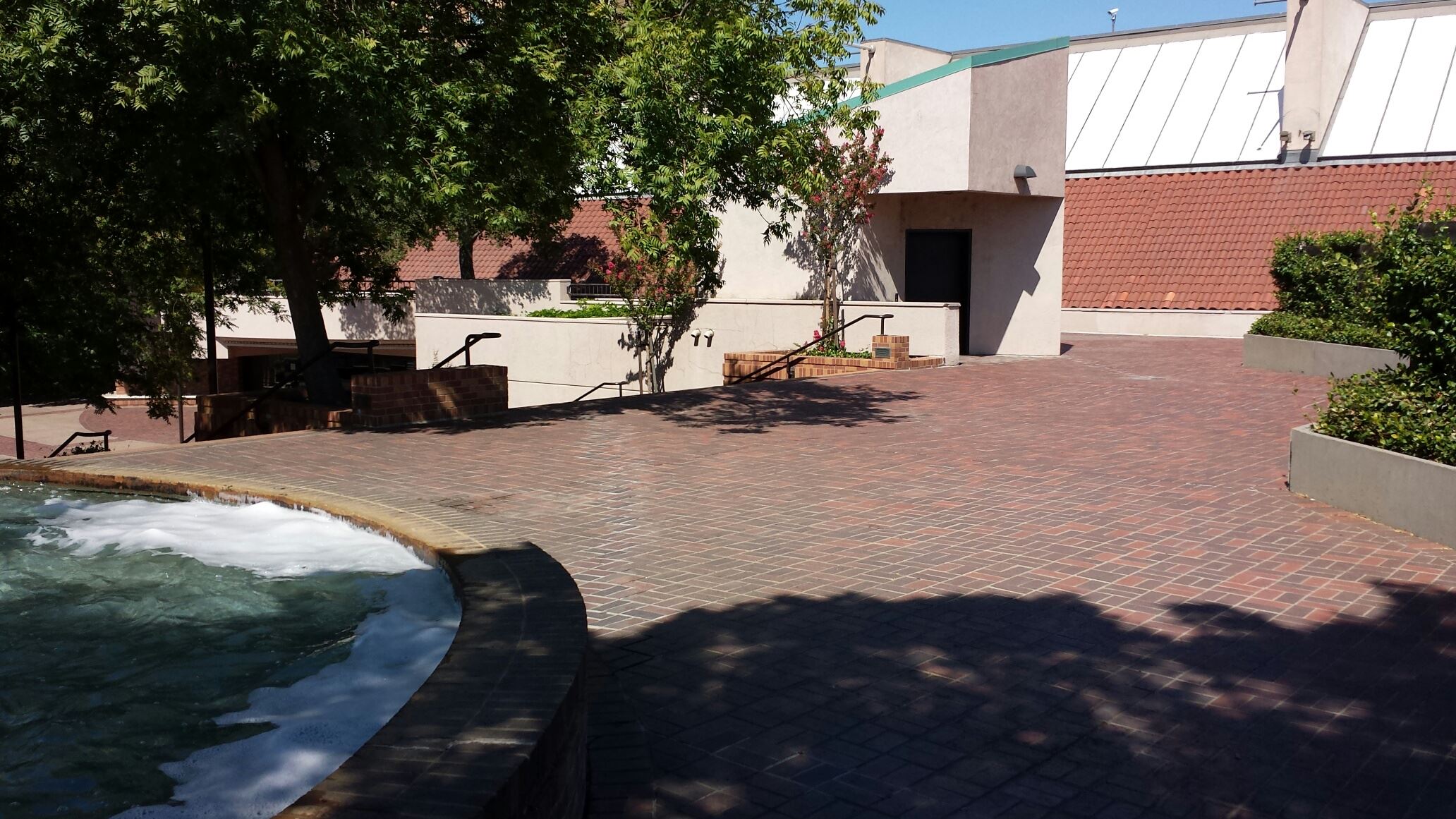 Mayor Lang Terrace  - Front View